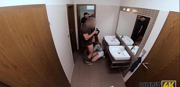 trendsHUNT4K. For cash cuck permits hunter to fuck red-haired GF in restroom